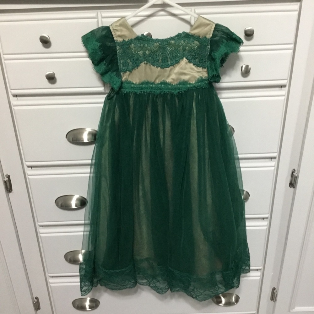 Trish Scully Child Green Flower Girl Dress size 6